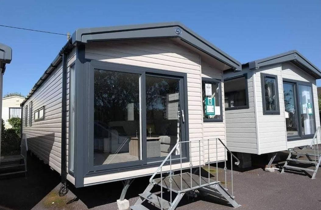 nutec wendy house